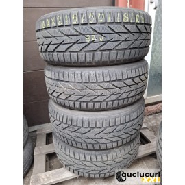 Toyo SnowProx S995   215/50/18 Iarna